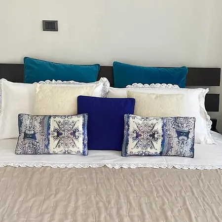Palazzo Priotti Suite 公寓 *